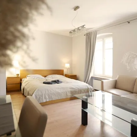 By The River And City Center - Comfortable Rooms Wrocław Zewnętrze zdjęcie