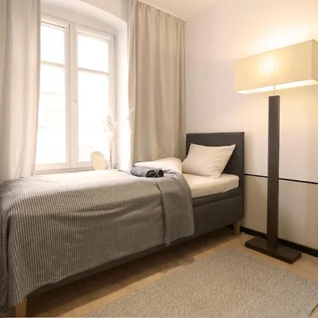By The River And City Center - Comfortable Rooms Wrocław Zewnętrze zdjęcie