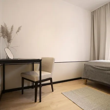By The River And City Center - Comfortable Rooms Wrocław Zewnętrze zdjęcie
