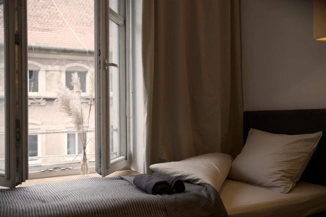 By The River And Center - Comfortable Apartment